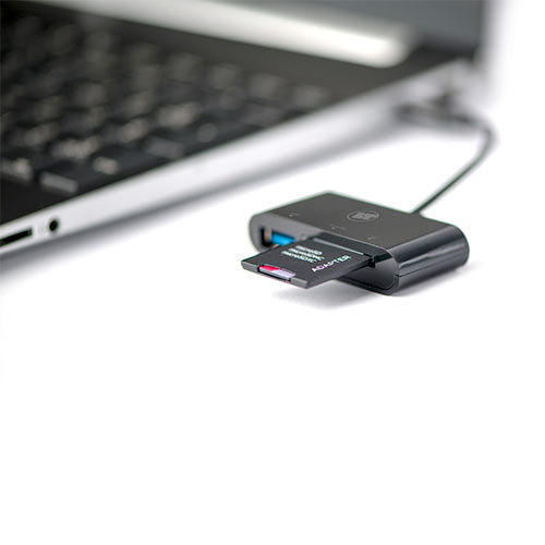 Lamtech Type C Card Reader Black