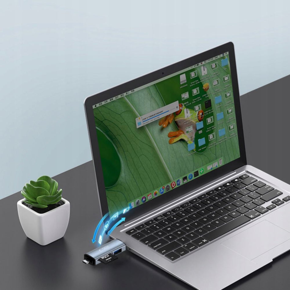 Tech-Protect UltraBoost SD/micro SD card reader with USB-C/USB-A connectors